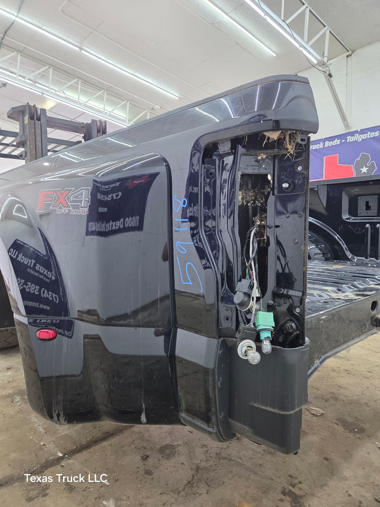 2017-2022 Ford Super Duty F350 F450 F550 8' Dually Bed