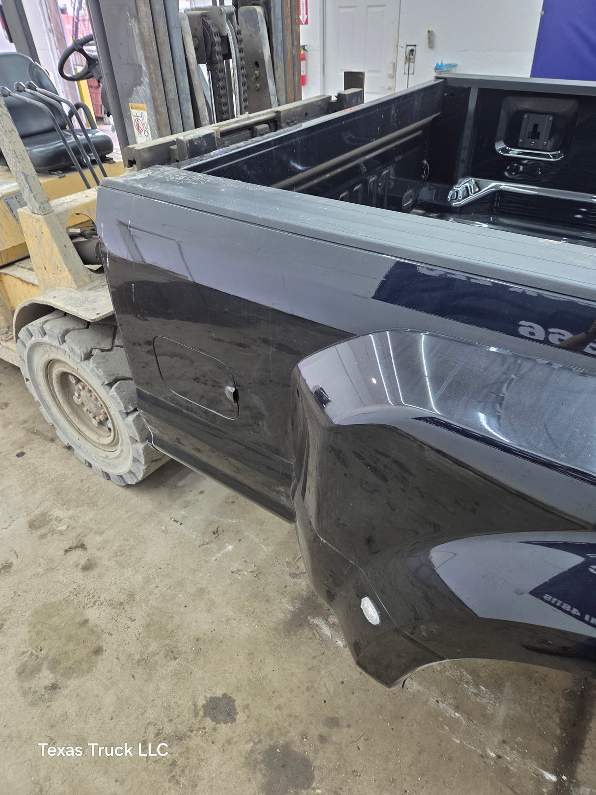 2017-2022 Ford Super Duty F350 F450 F550 8' Dually Bed