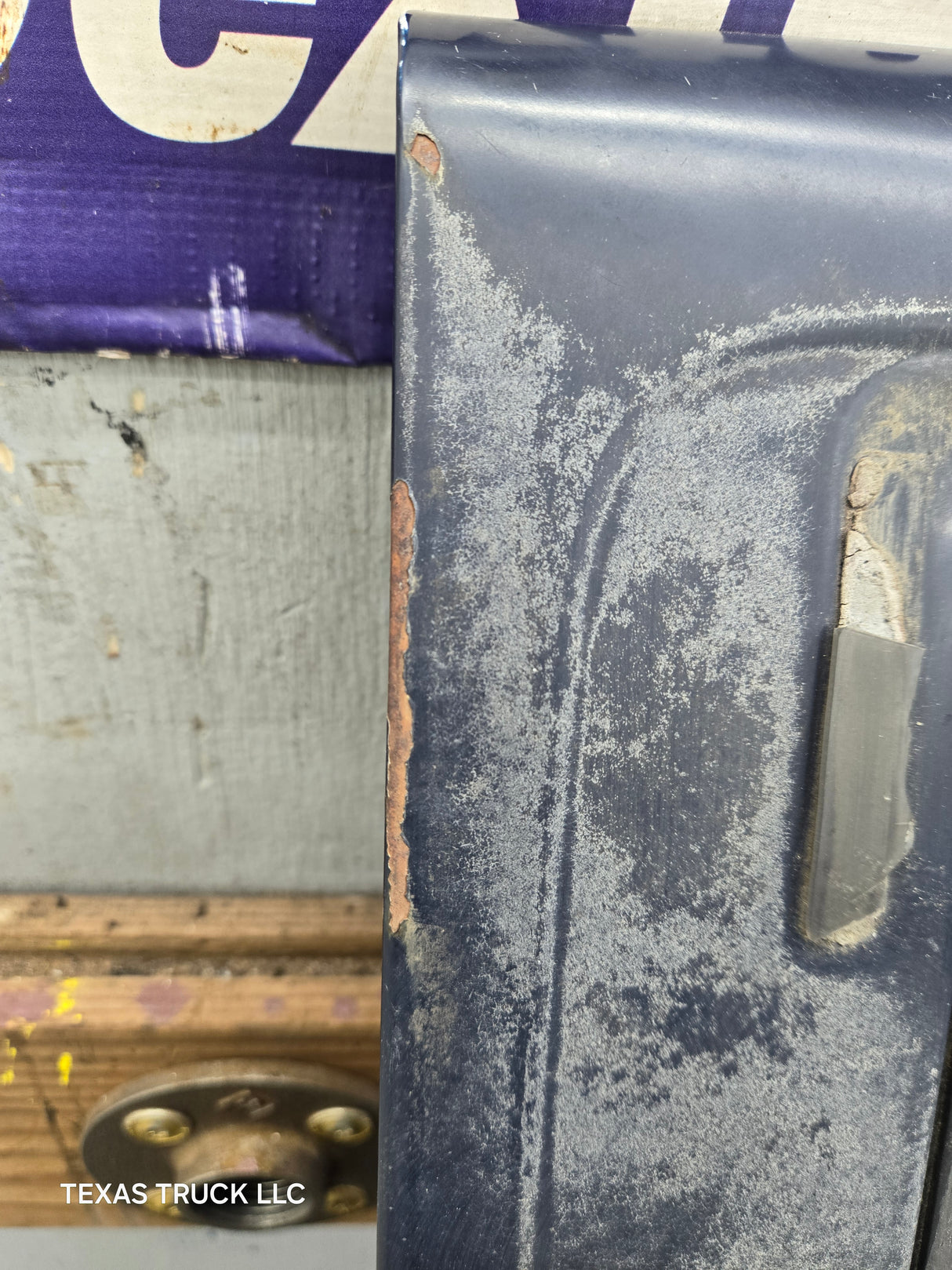 1988-1996 Isuzu Pickup RH Passenger Side Front Door