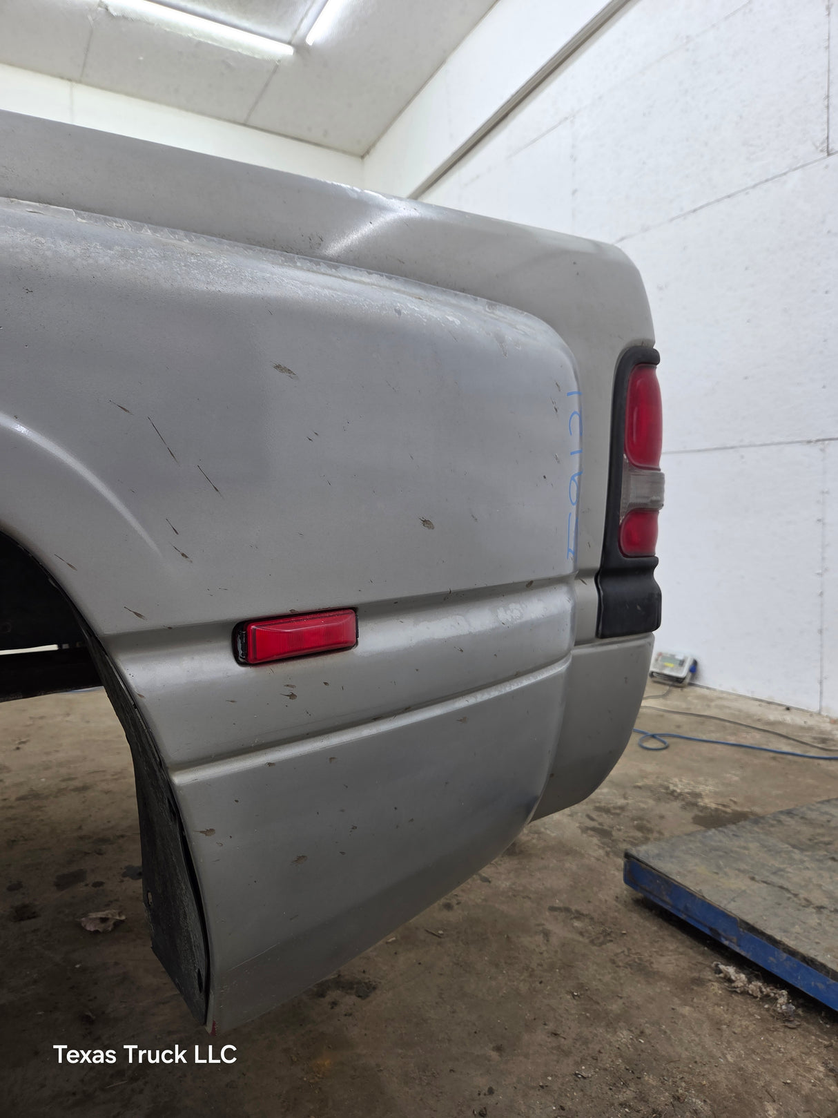 1994-2002 Dodge Ram 3500 2nd Gen Dually 8' Long Truck Bed