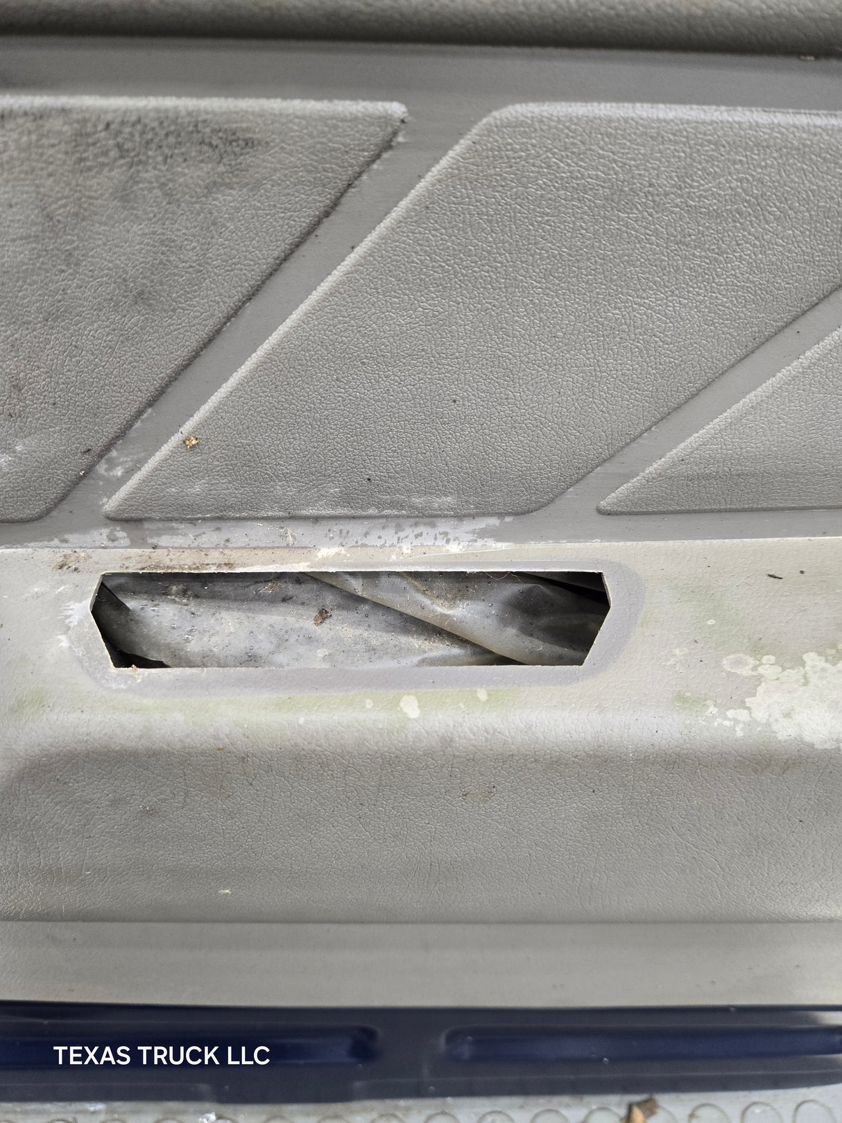 1988-1996 Isuzu Pickup RH Passenger Side Front Door