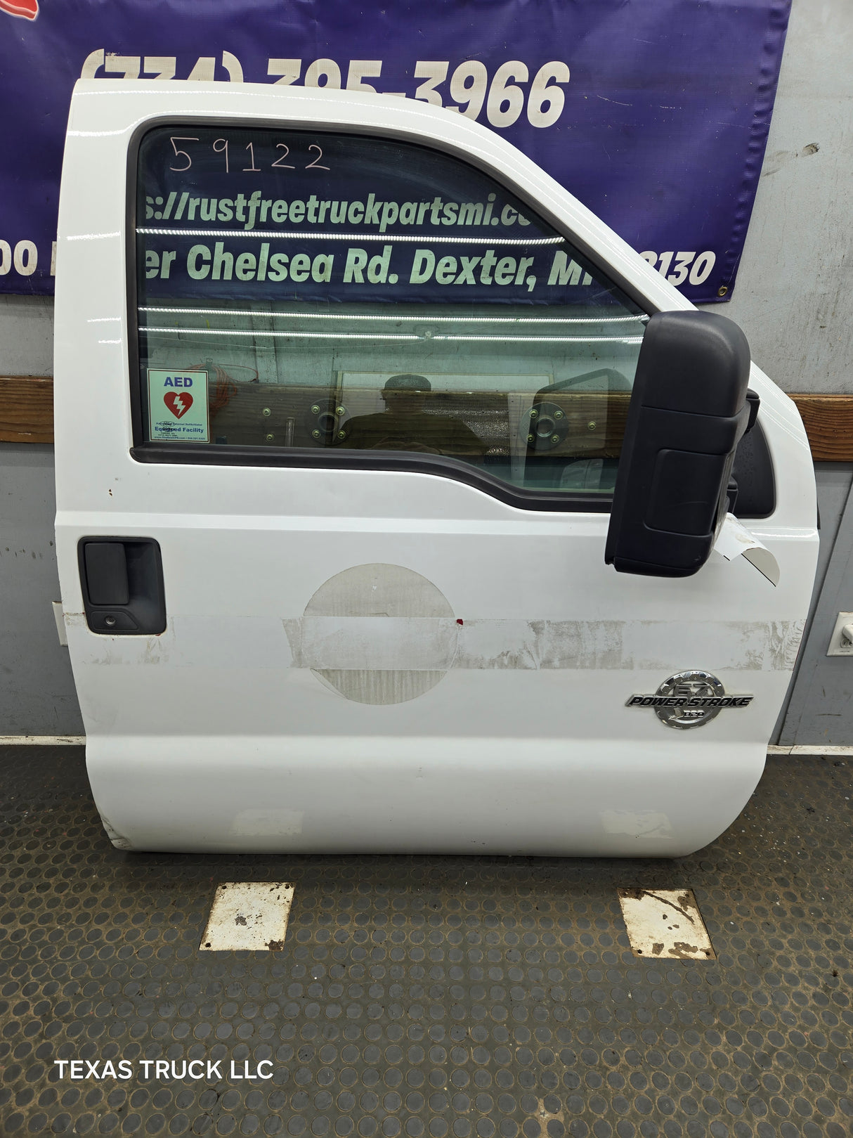 2012-2016 Ford Super Duty Passenger Side Front Door RH F250 F350 F450 F550 - Oxford White