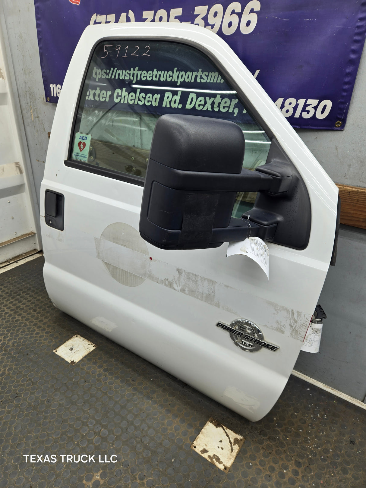 2012-2016 Ford Super Duty Passenger Side Front Door RH F250 F350 F450 F550 - Oxford White