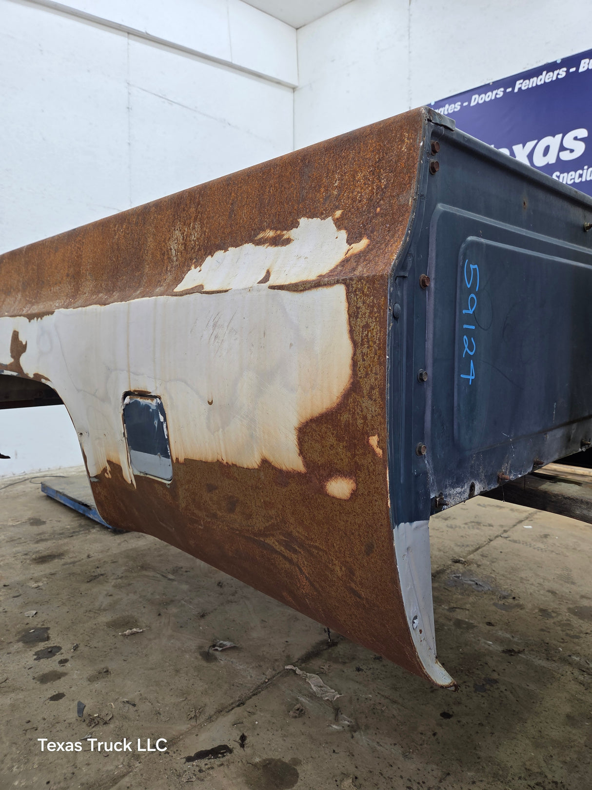 1979-1987 Chevrolet / GMC Square Body 8' Long Bed C10 C15 C20 C25 C35 K10 K15 K20 K25 K35