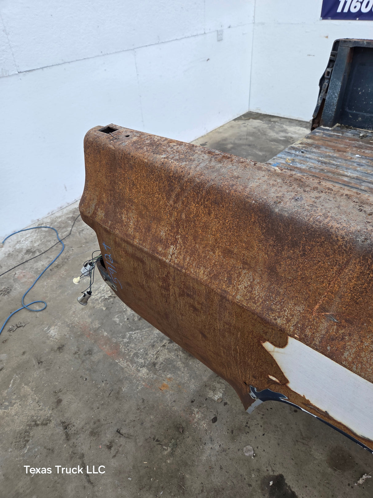 1979-1987 Chevrolet / GMC Square Body 8' Long Bed C10 C15 C20 C25 C35 K10 K15 K20 K25 K35