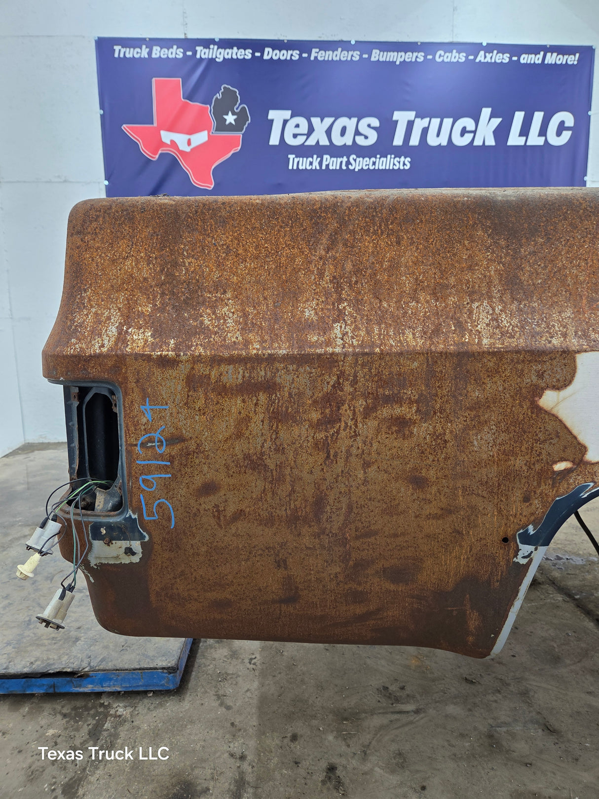 1979-1987 Chevrolet / GMC Square Body 8' Long Bed C10 C15 C20 C25 C35 K10 K15 K20 K25 K35