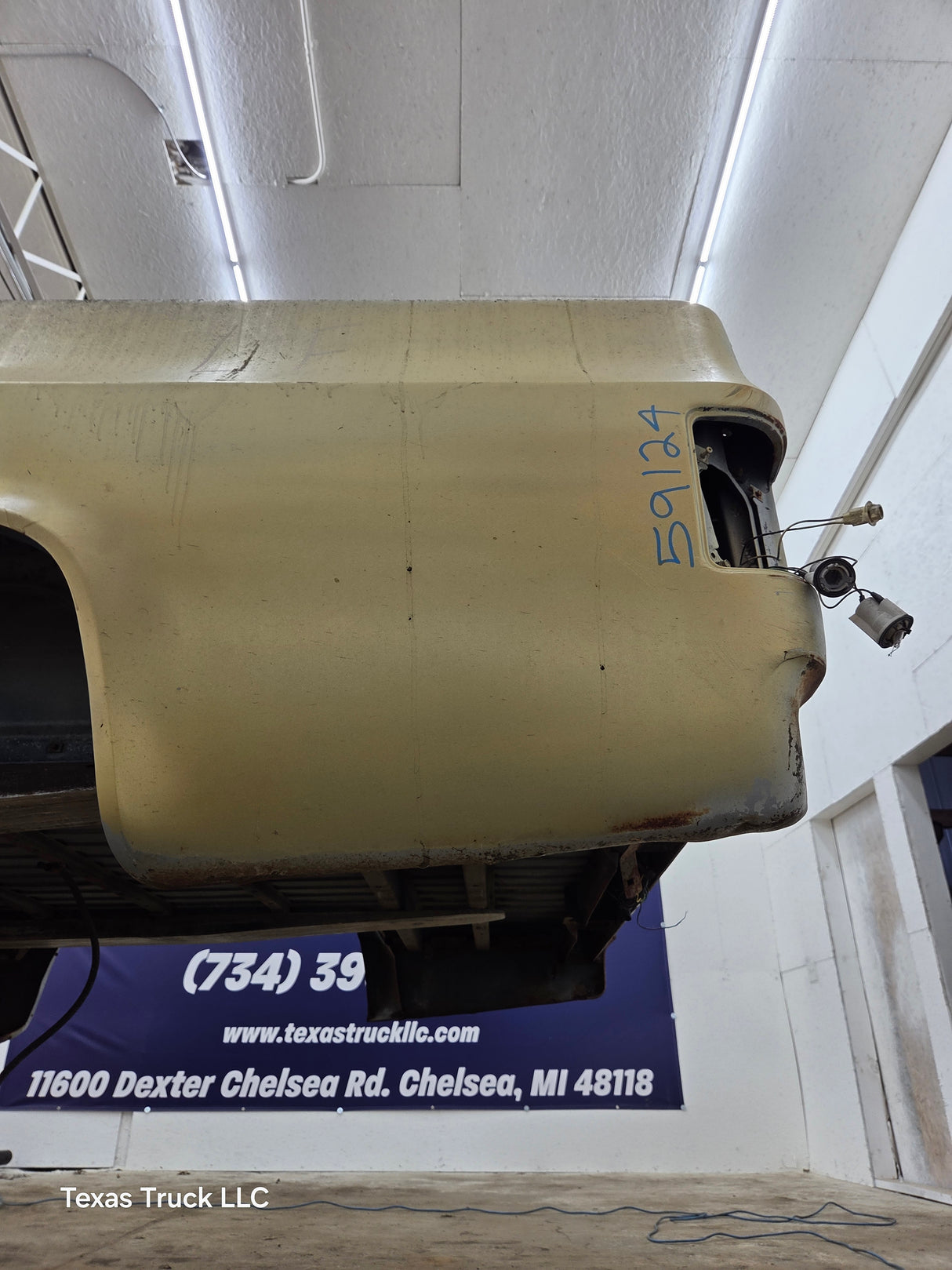 1979-1987 Chevrolet / GMC Square Body 8' Long Bed C10 C15 C20 C25 C35 K10 K15 K20 K25 K35