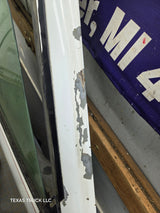 1988-2000 Chevrolet Silverado Suburban GMC Sierra RH Front Passenger Door
