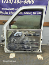 1988-2000 Chevrolet Silverado Suburban GMC Sierra RH Front Passenger Door
