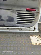 1988-2000 Chevrolet Silverado Suburban GMC Sierra RH Front Passenger Door