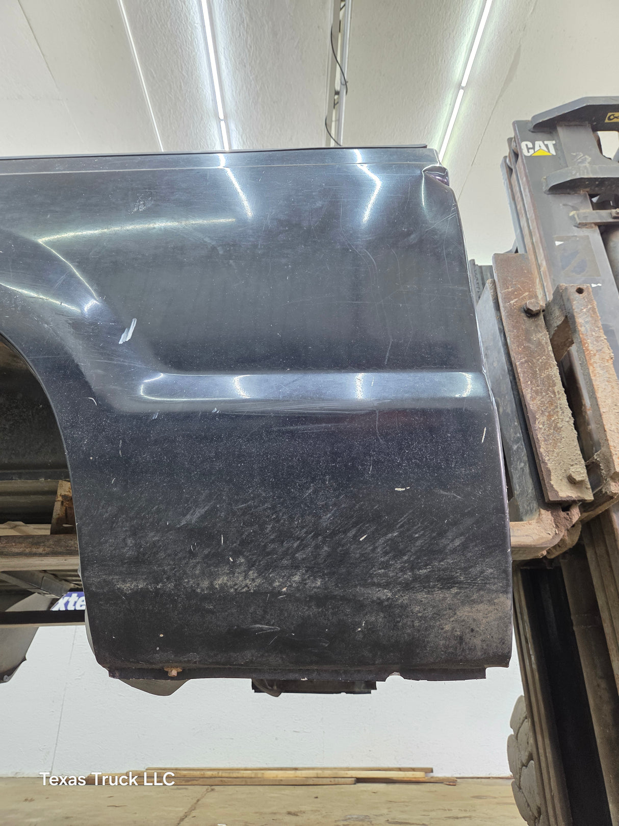 1999-2010 Ford Super Duty F250 F350 6' 9" Short Truck Bed