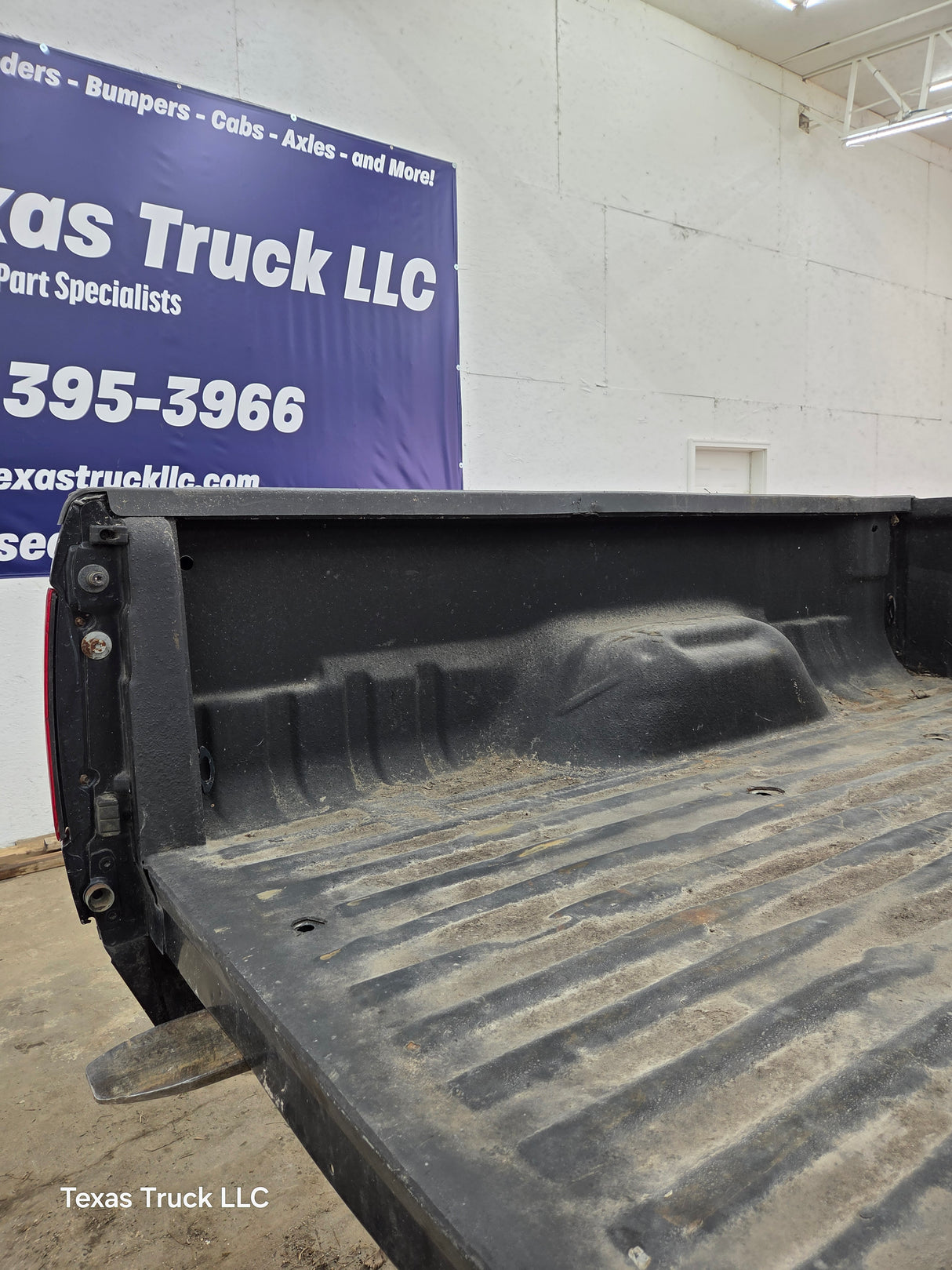 1999-2010 Ford Super Duty F250 F350 6' 9" Short Truck Bed