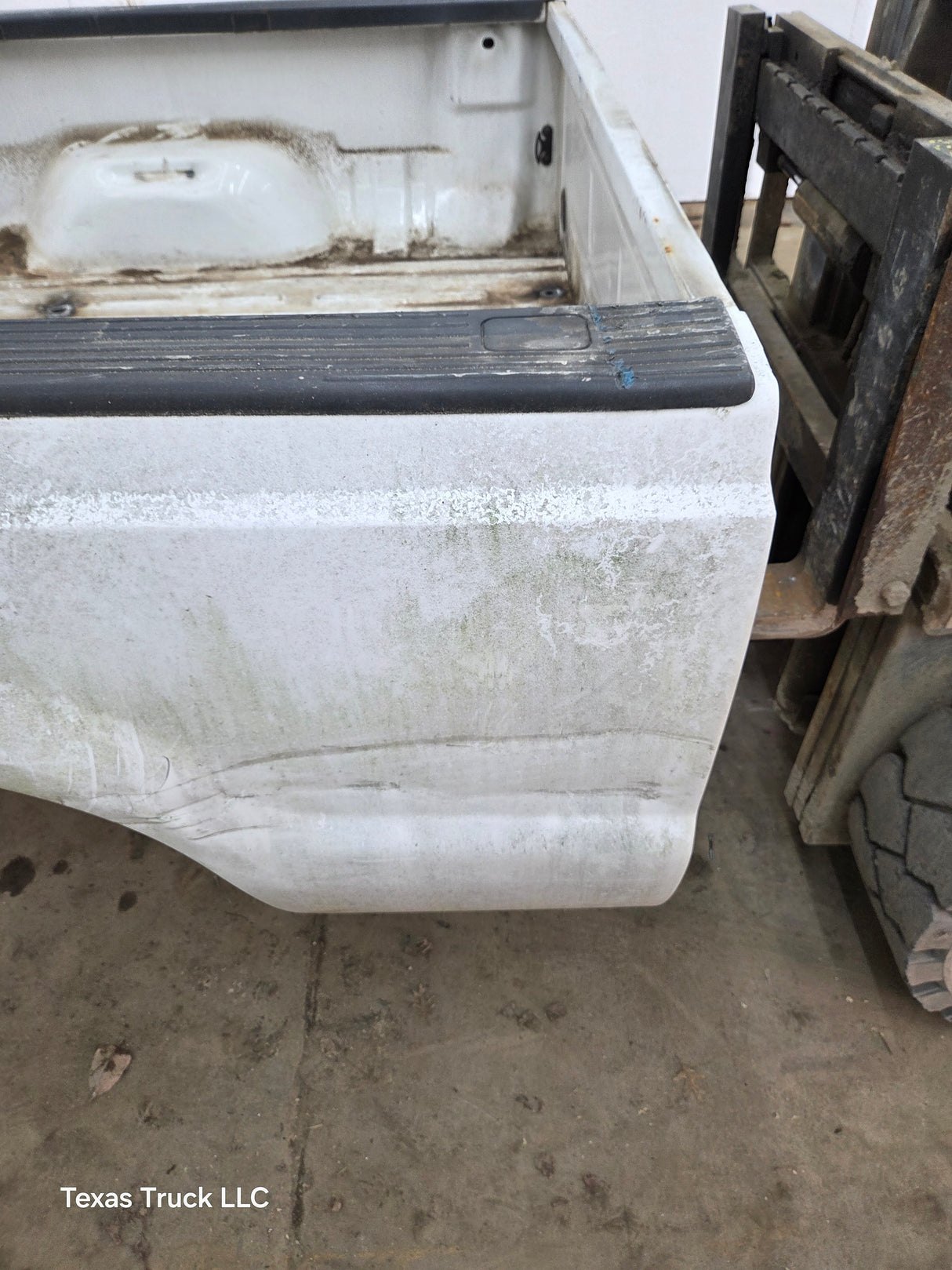 1999-2010 Ford Super Duty F250 F350 6' 9" Short Truck Bed