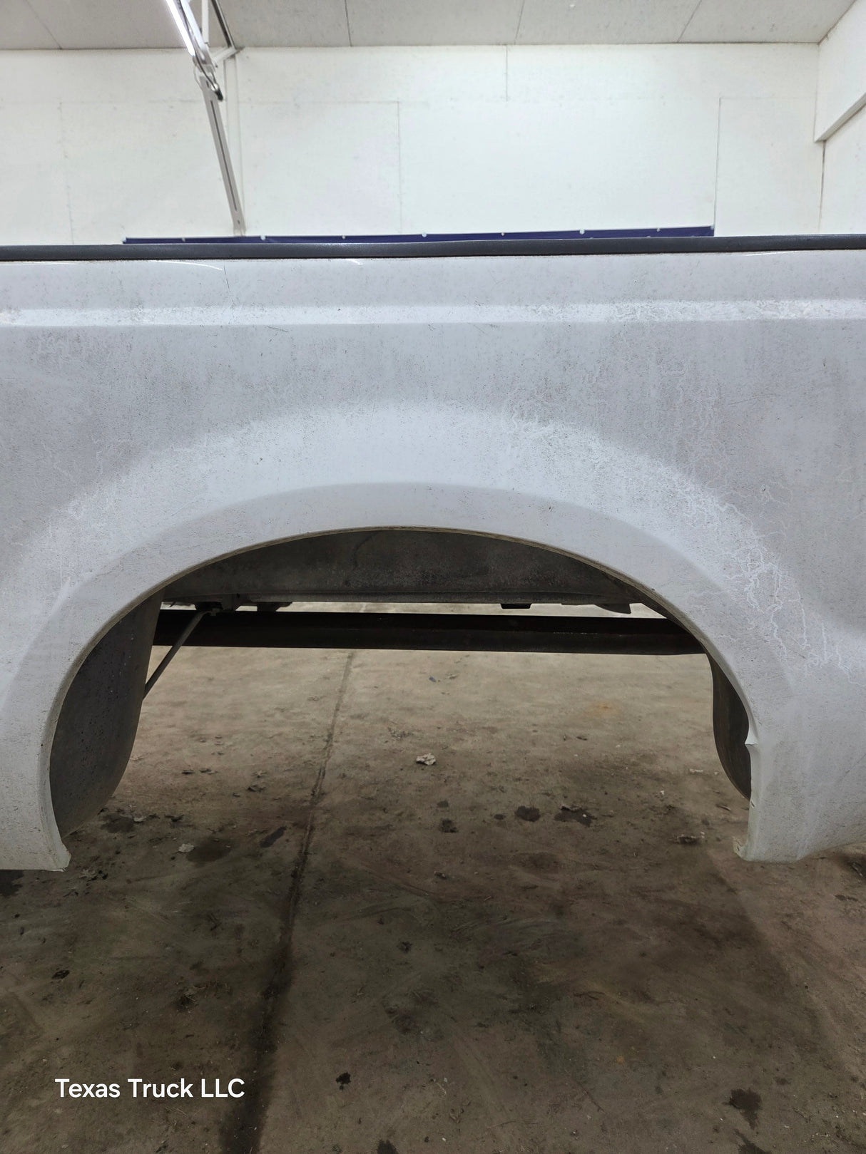 1999-2010 Ford Super Duty F250 F350 6' 9" Short Truck Bed