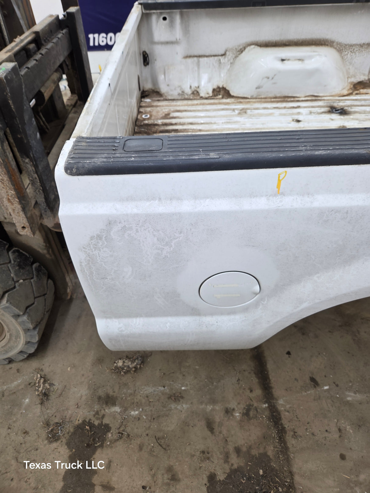 1999-2010 Ford Super Duty F250 F350 6' 9" Short Truck Bed