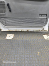 1999-2011 Ford Super Duty / Excursion Front Passenger RH Door F250 F350 F450 F550