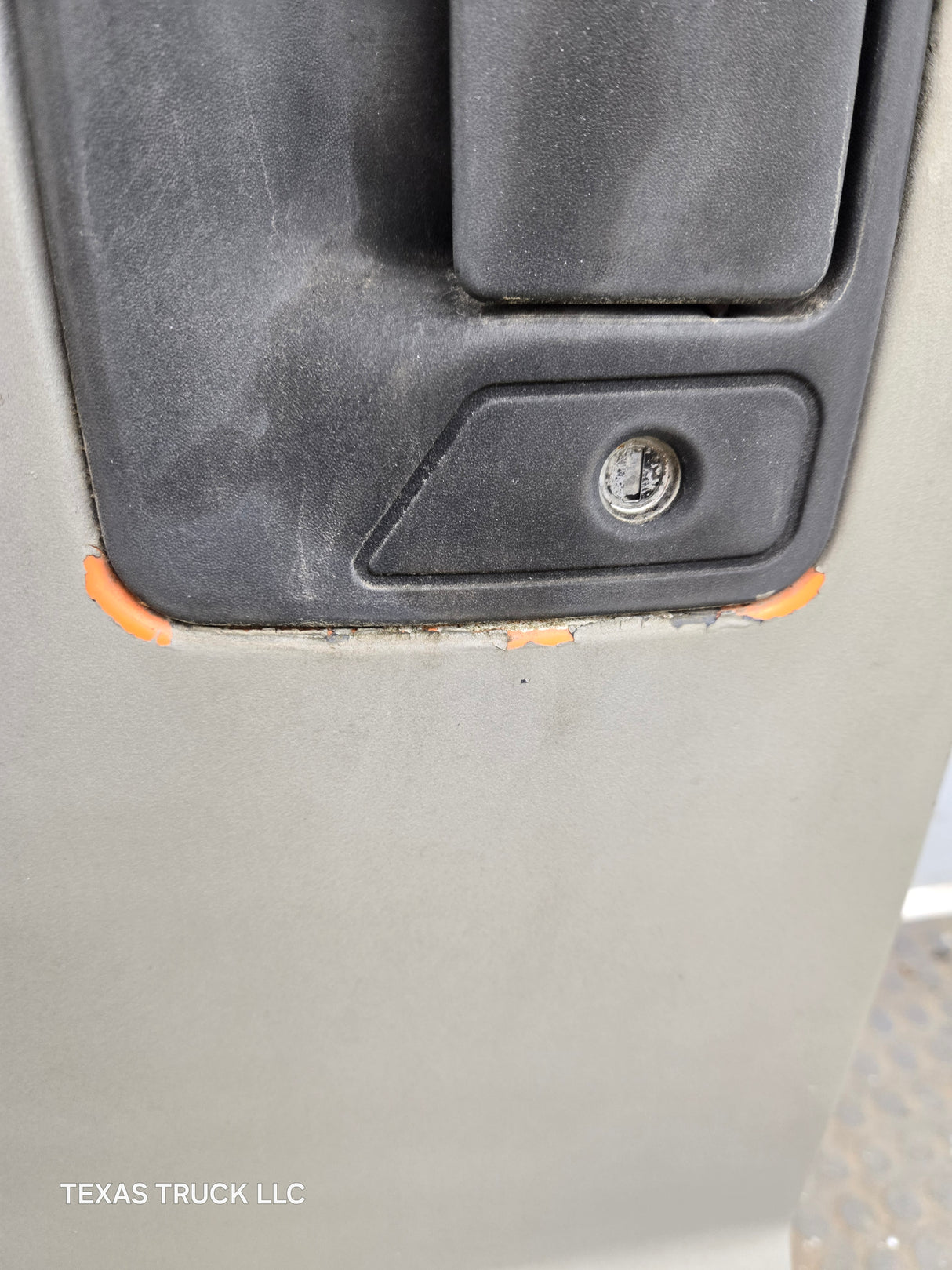 1999-2011 Ford Super Duty LH Driver Side Front Door F250 F350 F450 F550