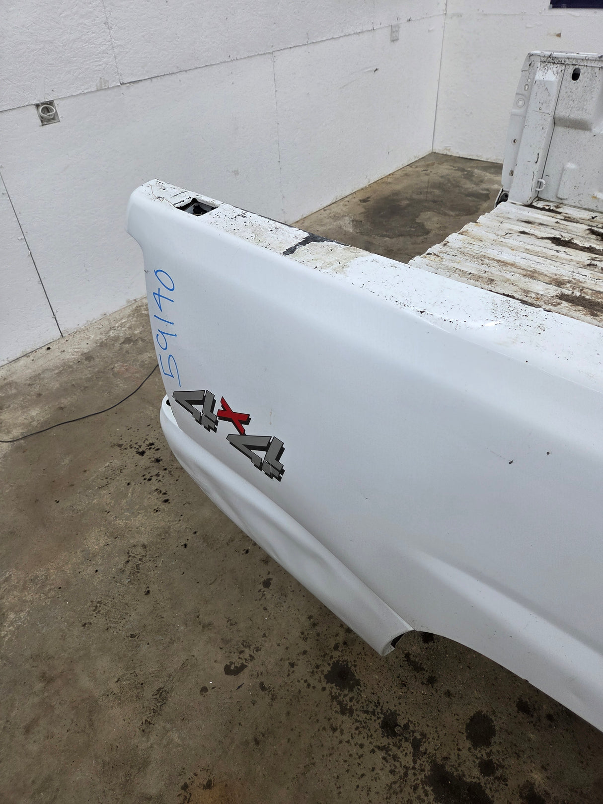 1999-2007 Chevrolet Silverado / GMC Sierra 1500 2500 3500 HD 8' Long Bed Truck Bed