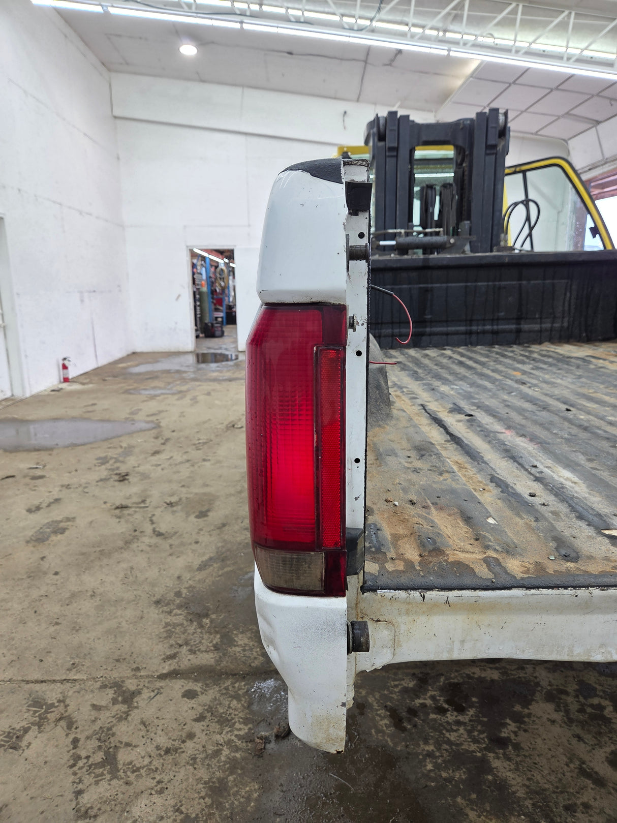 1987-1997 Ford F150 F250 F350 OBS 8' Long Truck Bed