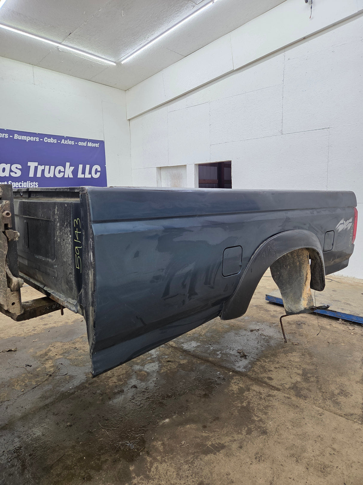 1987-1997 Ford F150 F250 F350 OBS 8' Long Truck Bed