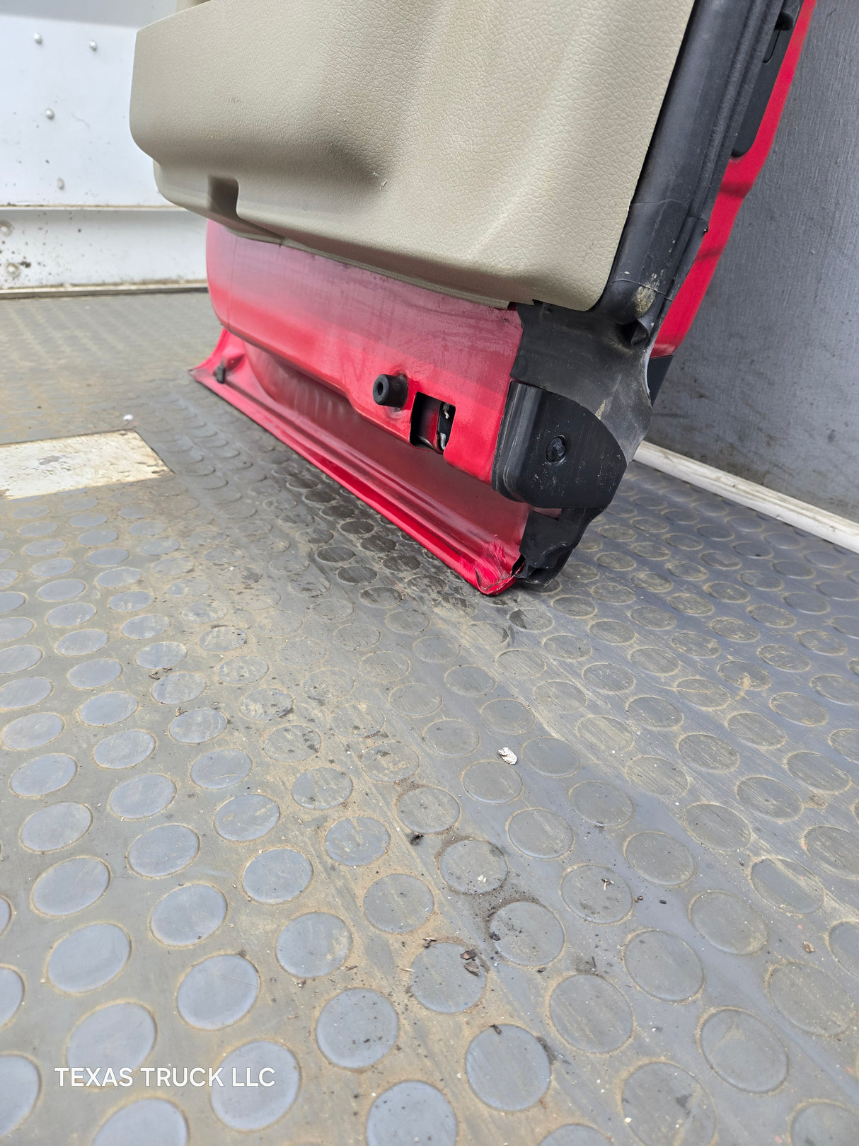 2004-2008 Ford F150 Driver Rear Extended Cab Door LH