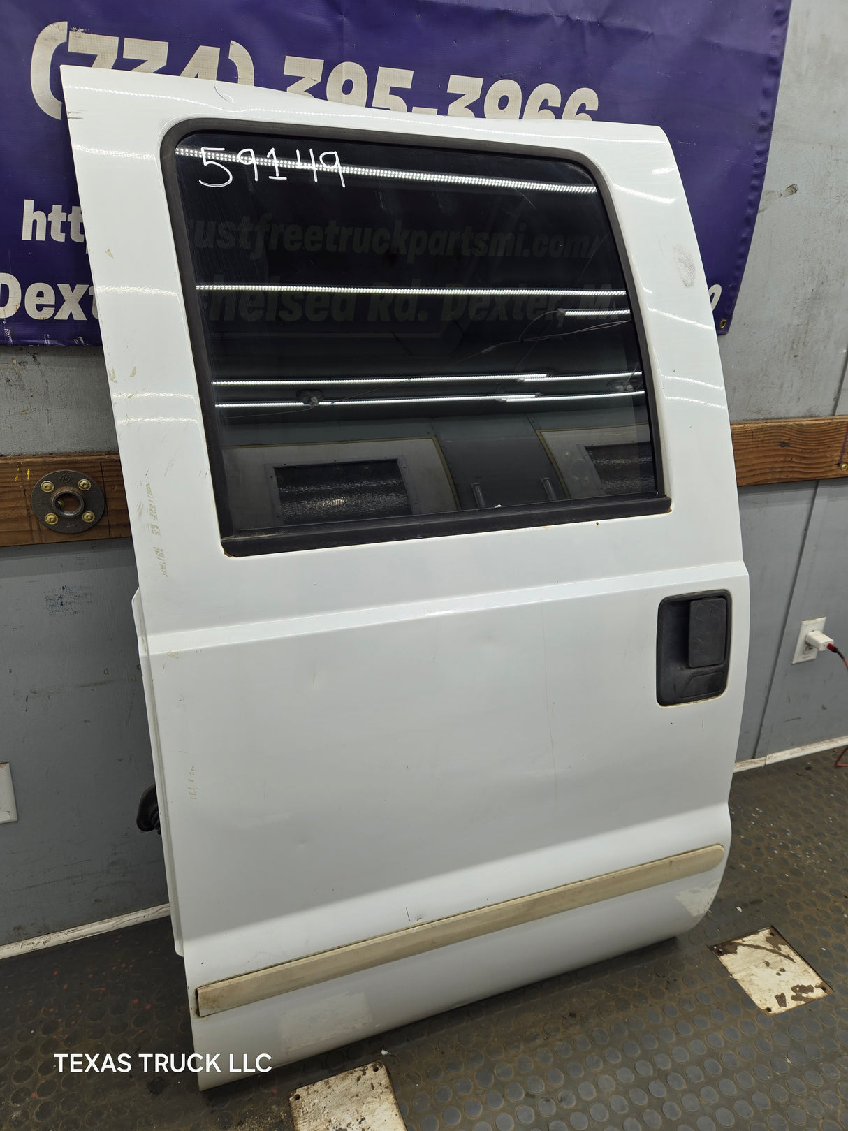 1999-2011 Ford Super Duty LH Driver Side Rear Crew Cab Door F250 F350 F450 F550
