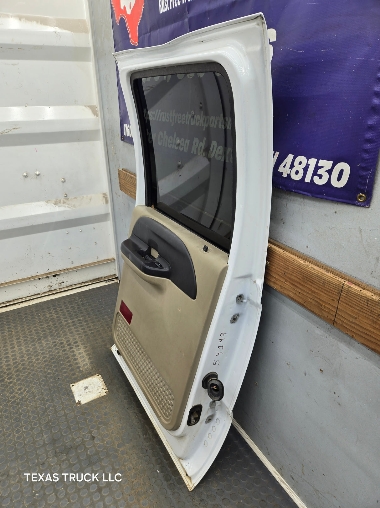 1999-2011 Ford Super Duty LH Driver Side Rear Crew Cab Door F250 F350 F450 F550