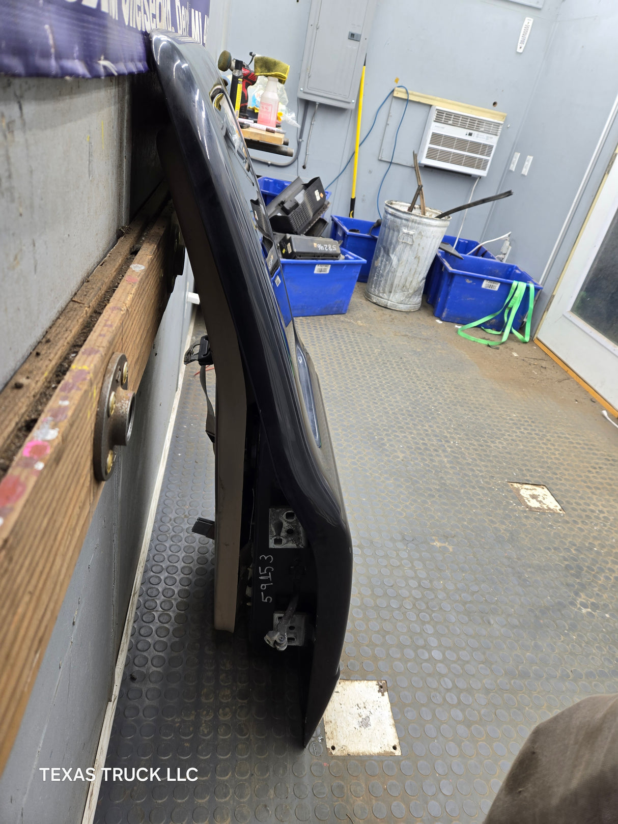 2003-2005 Ford Ranger Passenger Side Rear Right Hand Extended Cab Door