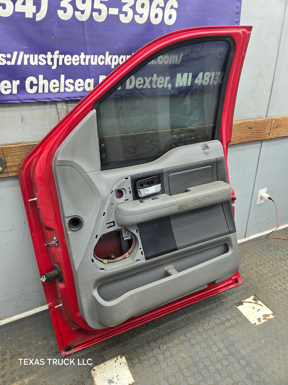 2004-2008 Ford F150 Crew Cab Passenger Front Door