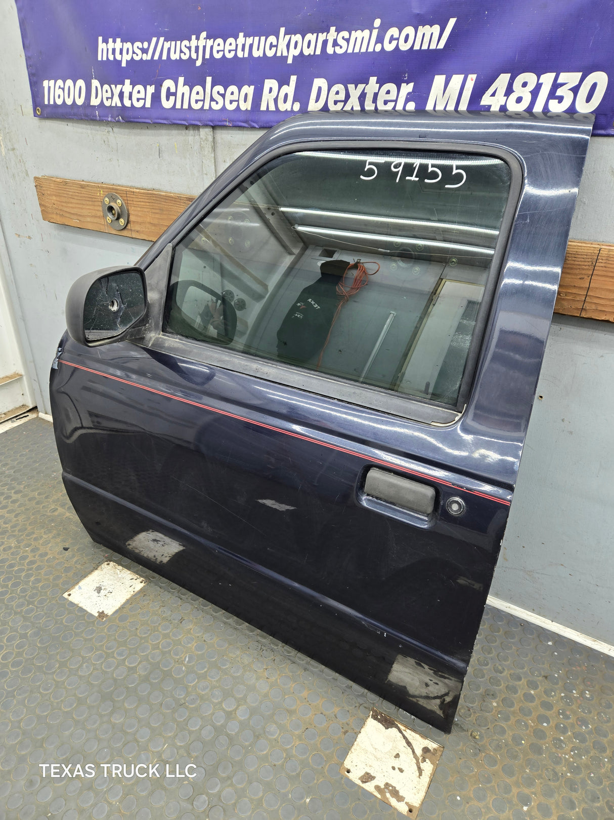 2003-2005 Ford Ranger Driver Side Front Left Hand Door