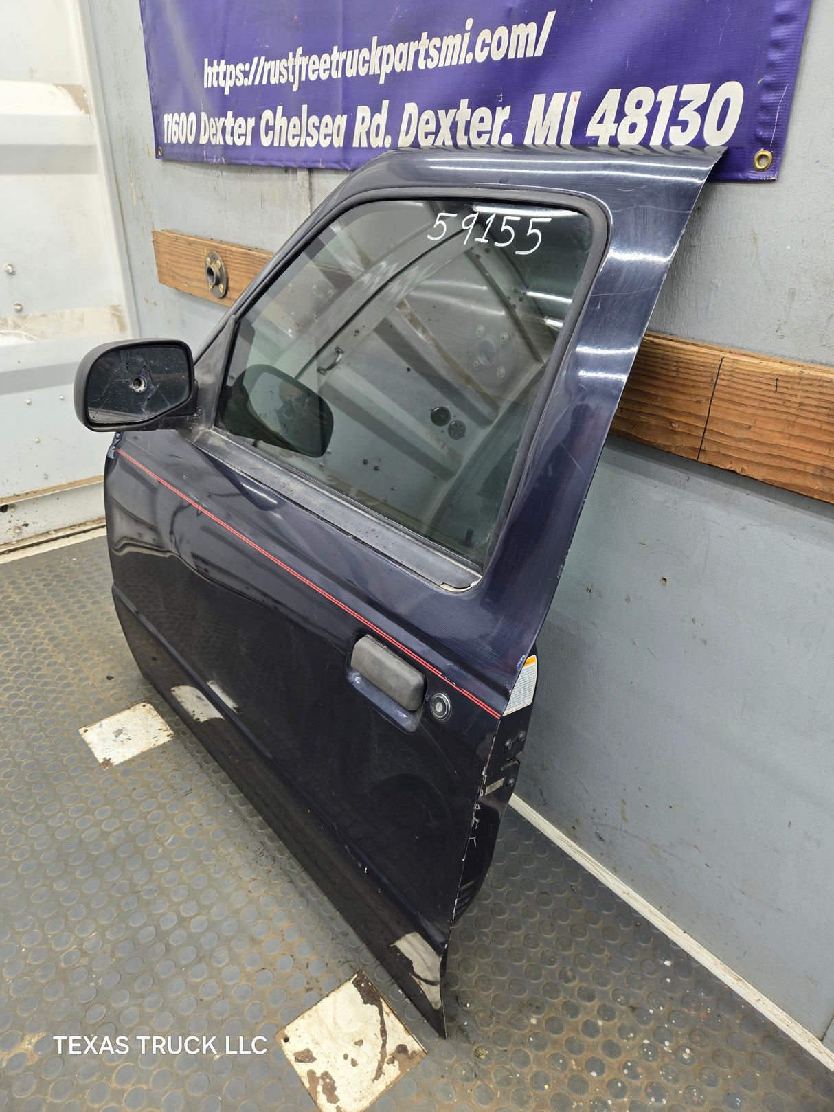 2003-2005 Ford Ranger Driver Side Front Left Hand Door