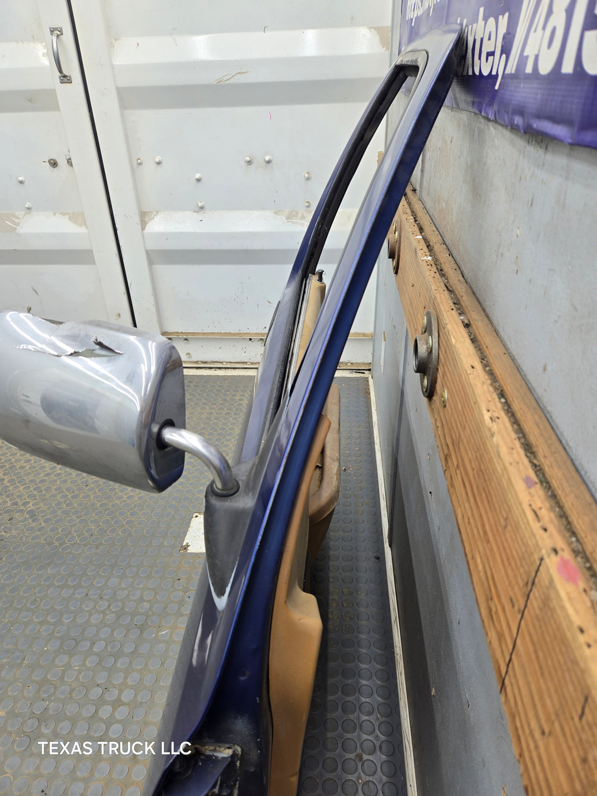 1992-1996 Dodge Dakota RH Passenger Side Front Door