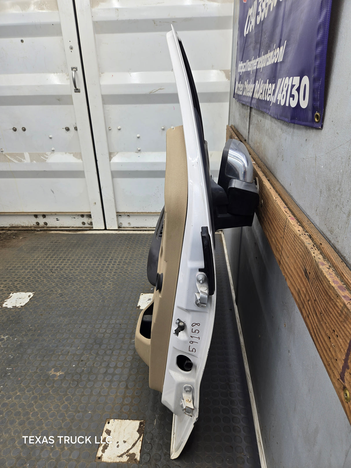 2009-2014 Ford F150 LH Driver Side Front Door