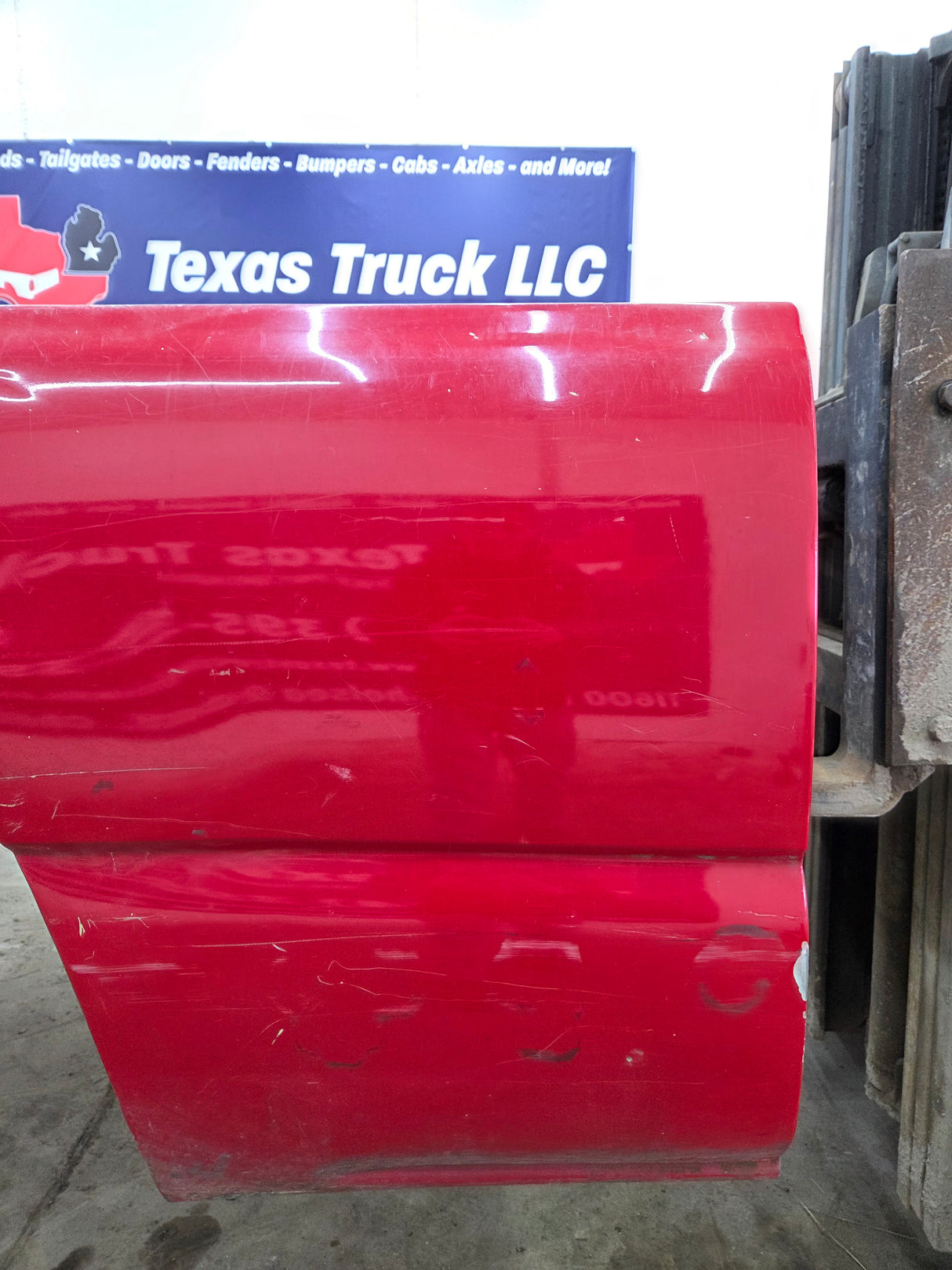 1999-2007 Chevrolet Silverado / GMC Sierra 1500 2500HD 3500HD 6' 6" Short Truck Bed