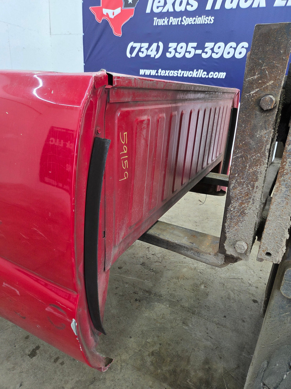 1999-2007 Chevrolet Silverado / GMC Sierra 1500 2500HD 3500HD 6' 6" Short Truck Bed