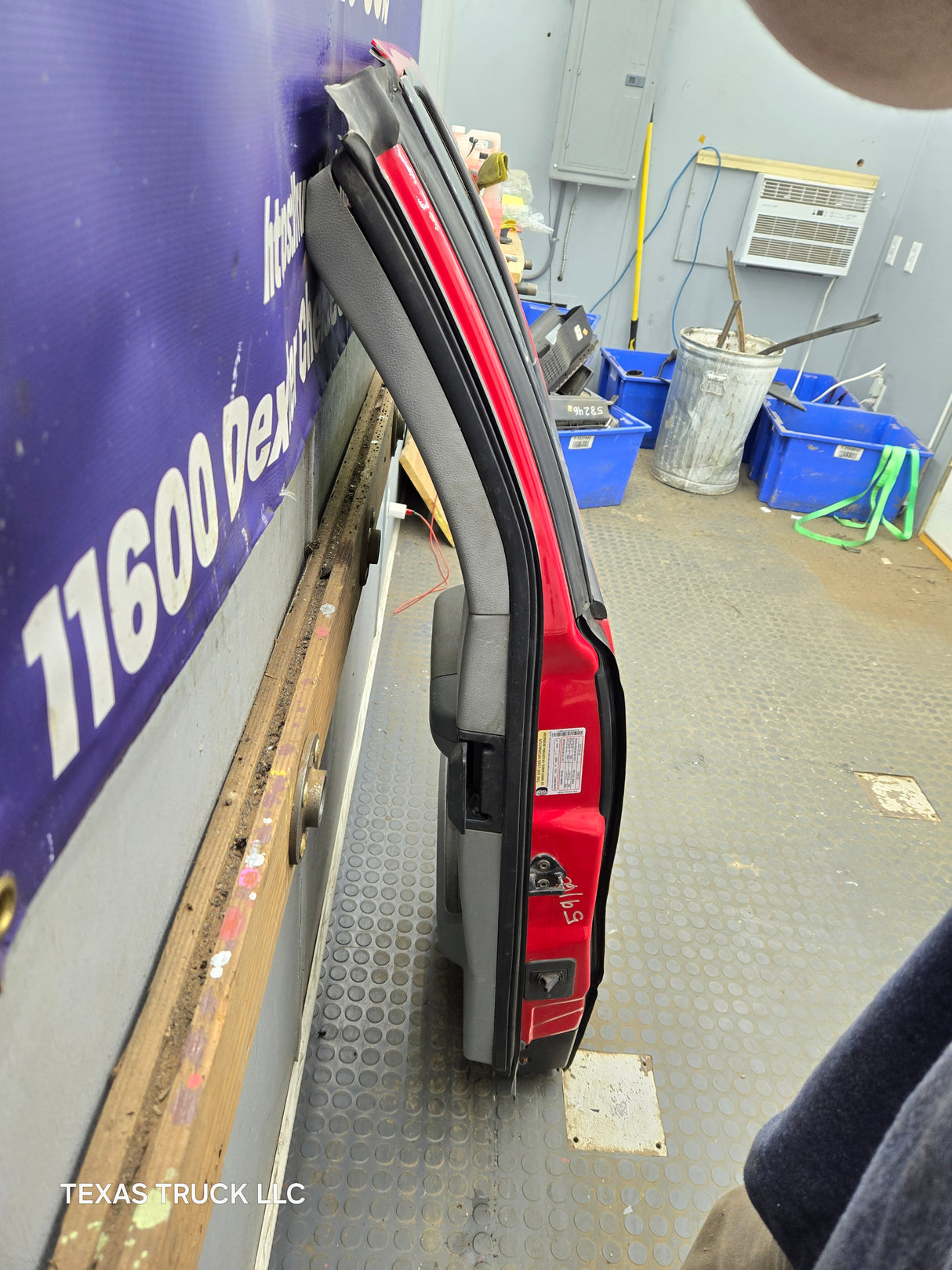 2004-2008 Ford F150 Driver Rear Extended Cab Door LH