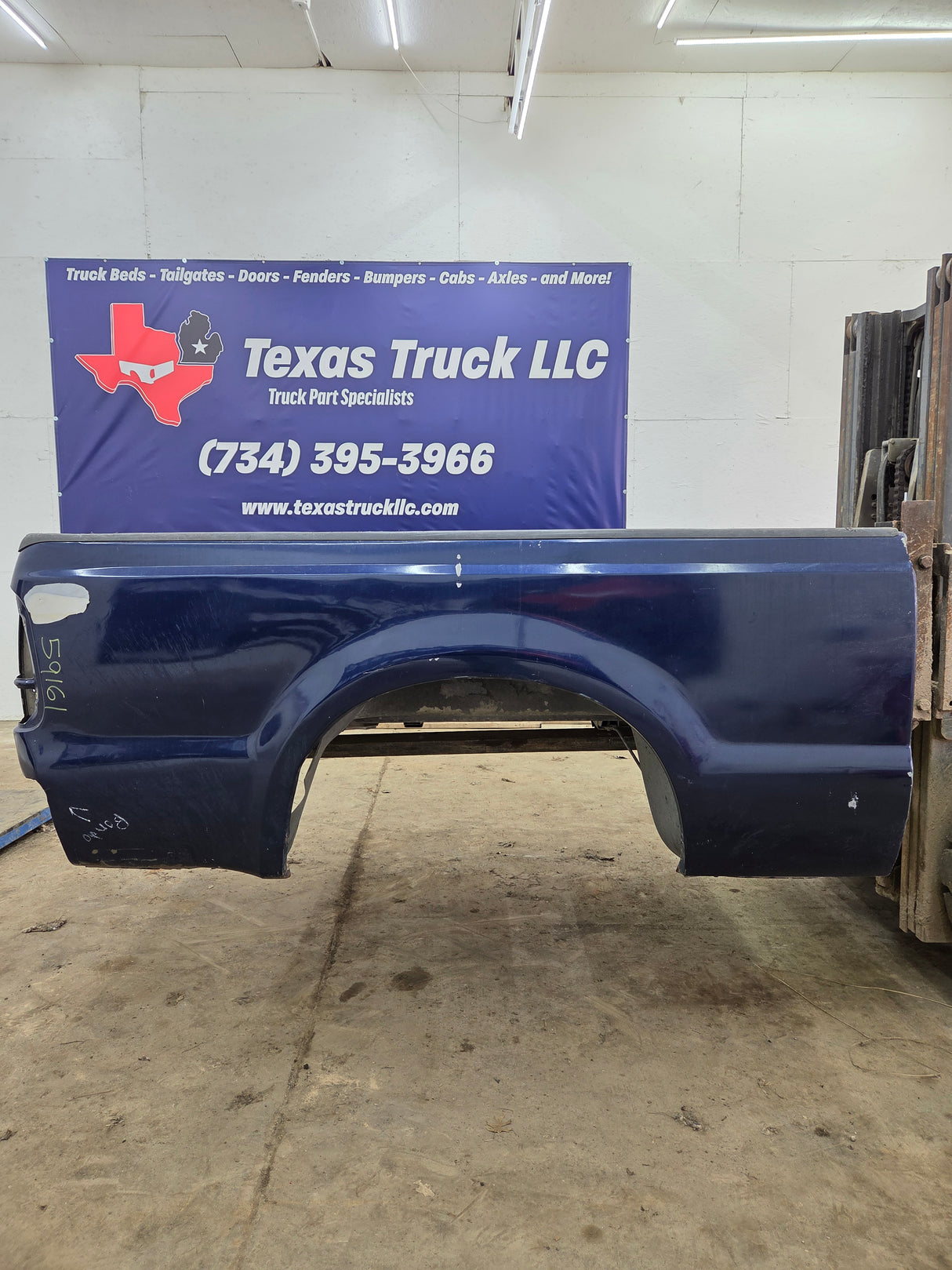 1999-2010 Ford Super Duty F250 F350 6' 9" Short Truck Bed