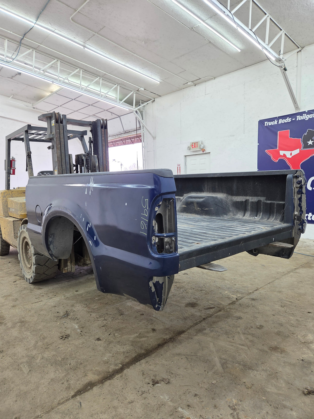 1999-2010 Ford Super Duty F250 F350 6' 9" Short Truck Bed