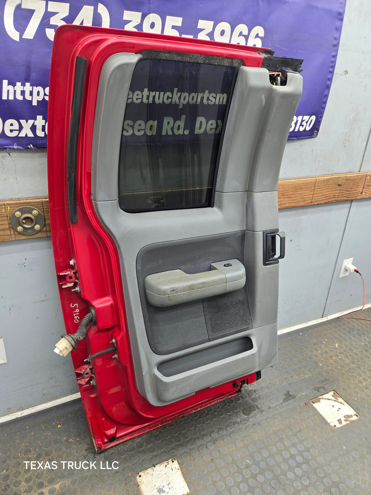 2004-2008 Ford F150 Driver Rear Extended Cab Door LH