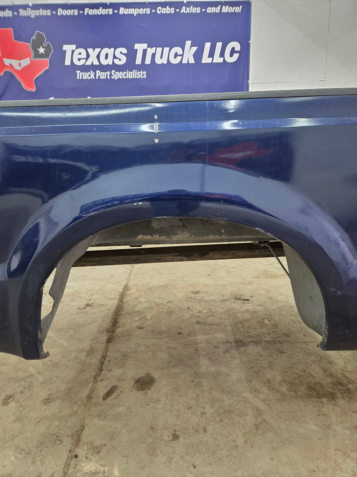 1999-2010 Ford Super Duty F250 F350 6' 9" Short Truck Bed