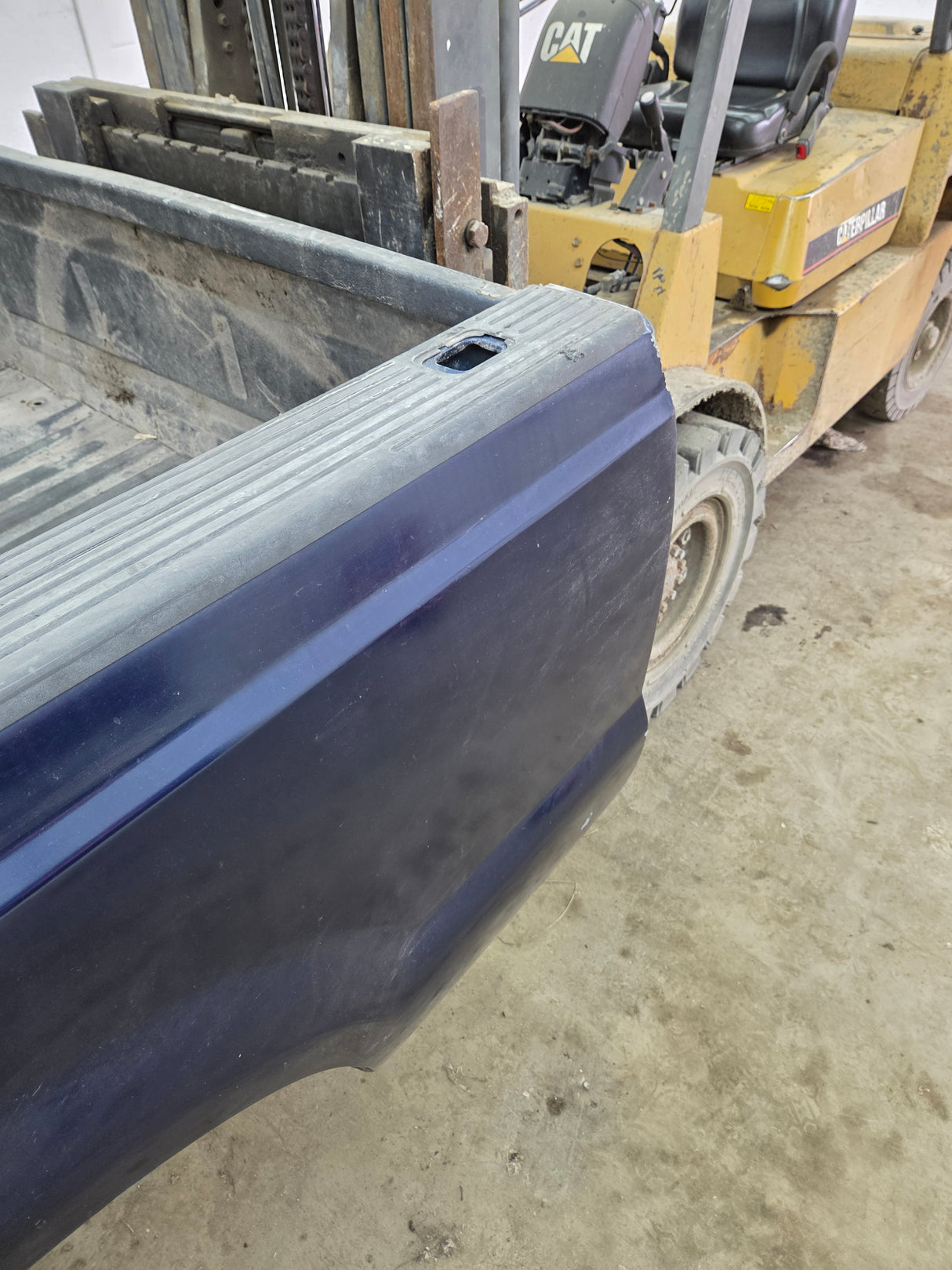 1999-2010 Ford Super Duty F250 F350 6' 9" Short Truck Bed