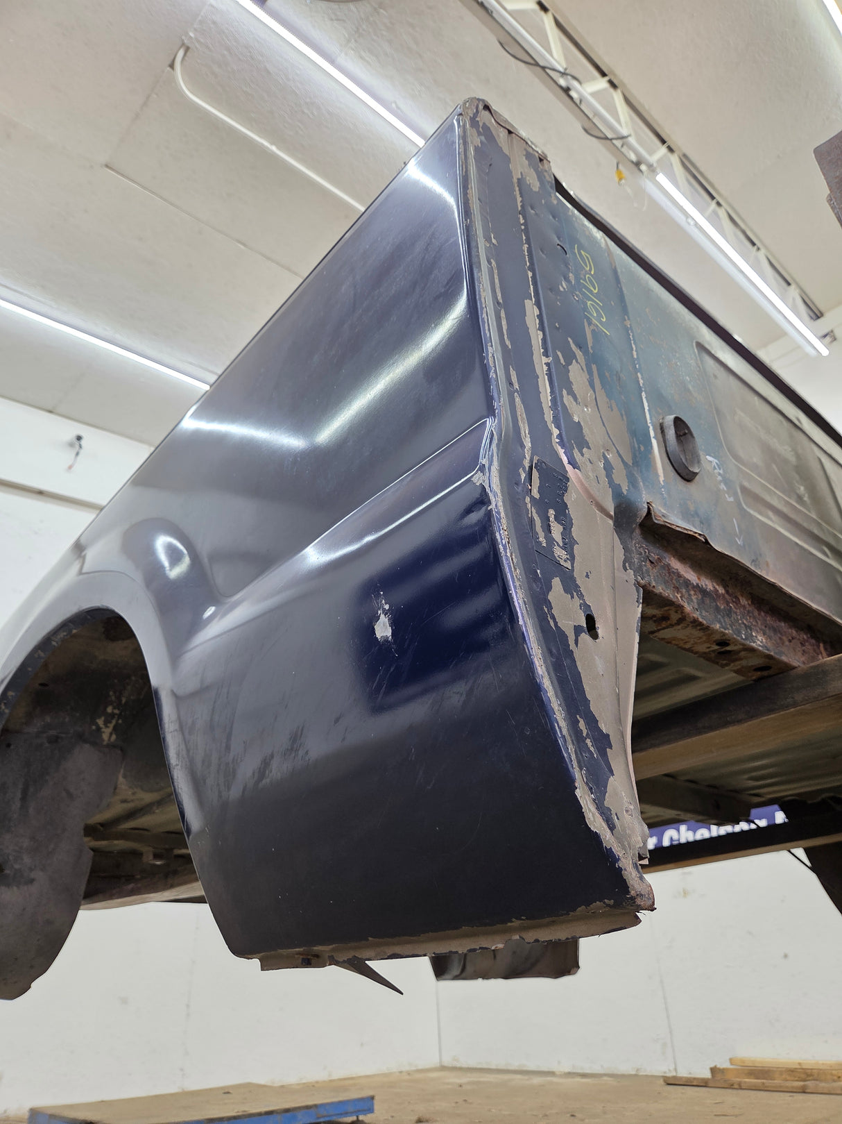1999-2010 Ford Super Duty F250 F350 6' 9" Short Truck Bed