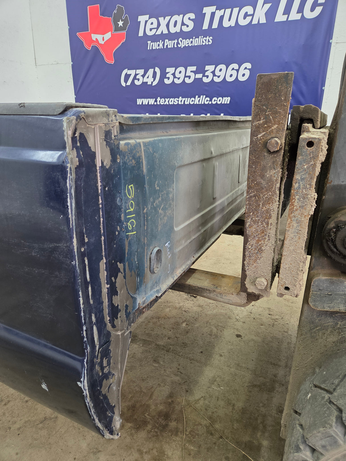1999-2010 Ford Super Duty F250 F350 6' 9" Short Truck Bed