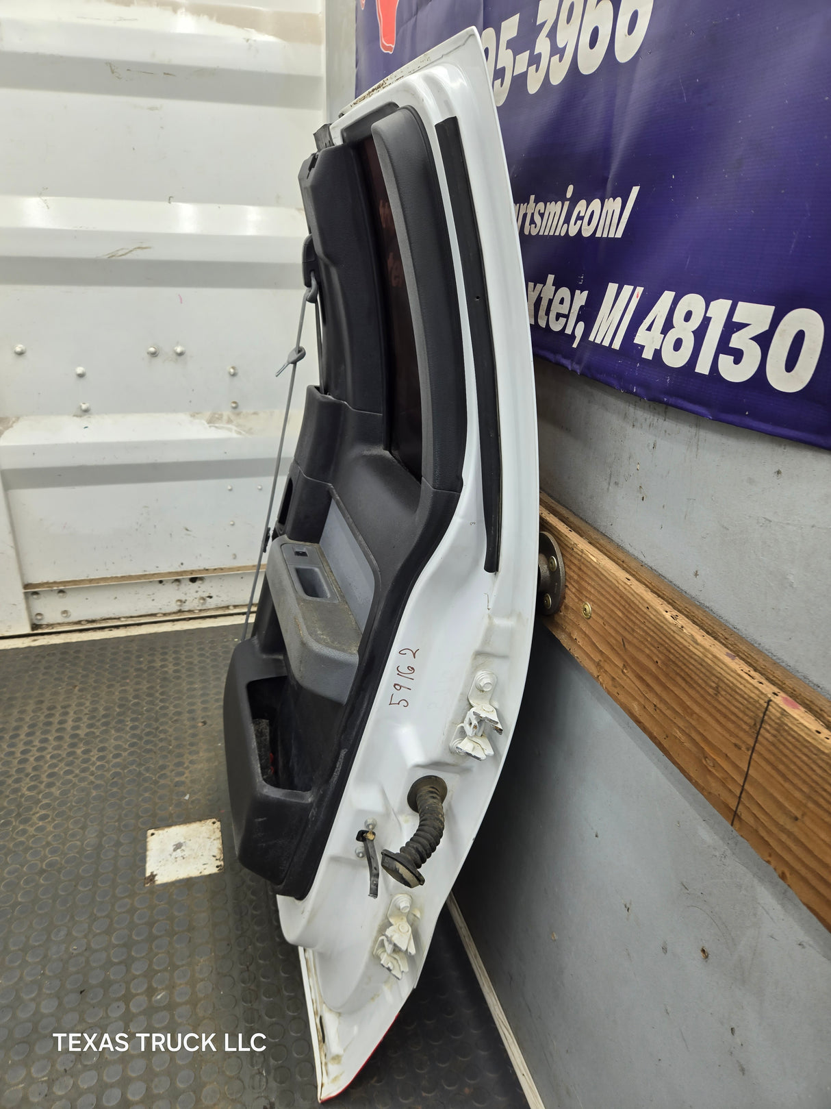 2009-2014 Ford F150 Rear Passenger Side RH Extended Cab Door