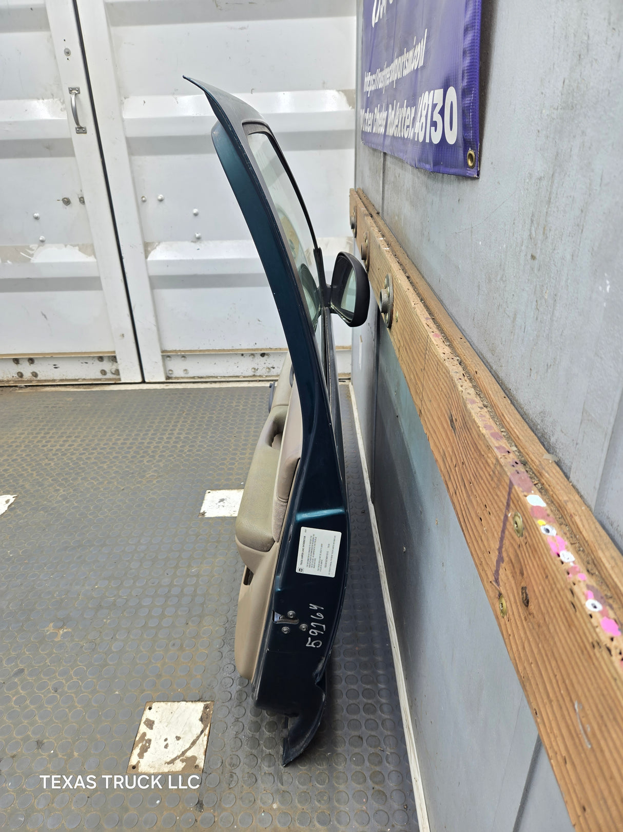 1994-2004 Chevrolet S10 /  GMC Sonoma RH Passenger Side Front Door