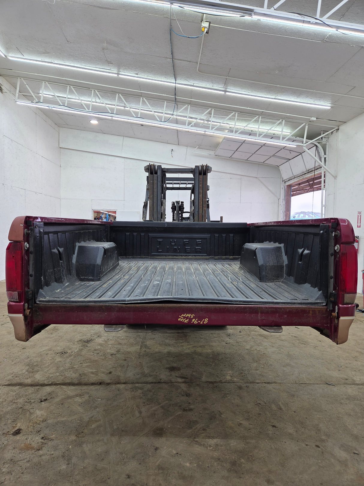 1987-1997 Ford F150 F250 F350 OBS 6' 9" Short Truck Bed