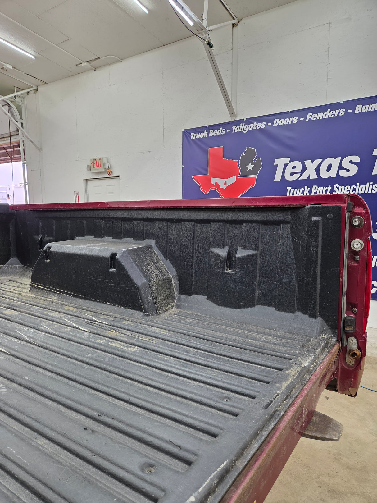 1987-1997 Ford F150 F250 F350 OBS 6' 9" Short Truck Bed
