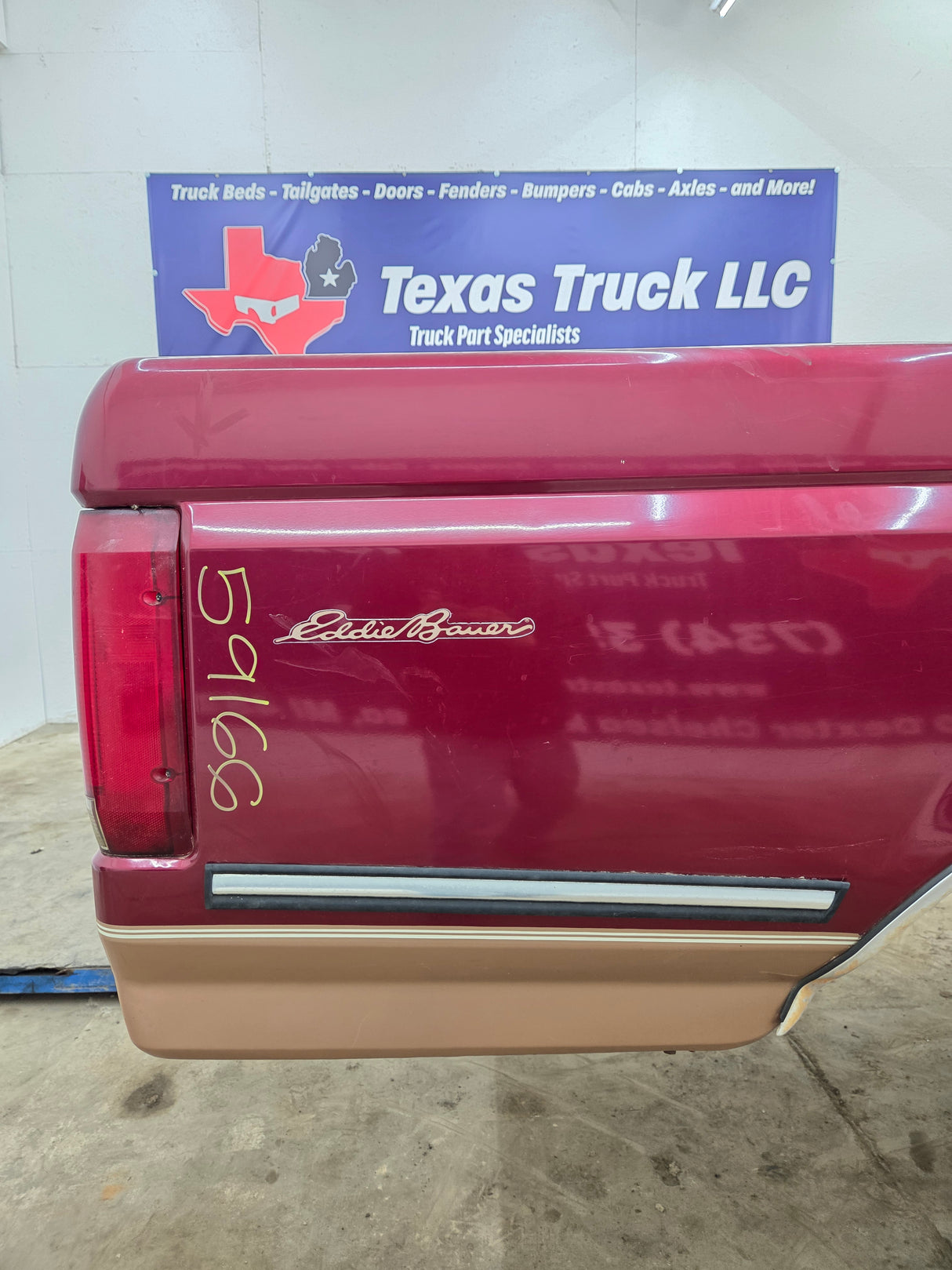 1987-1997 Ford F150 F250 F350 OBS 6' 9" Short Truck Bed