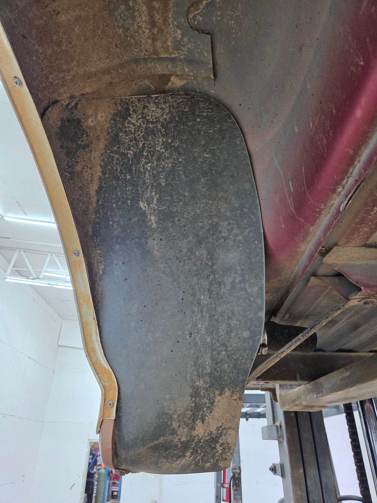 1987-1997 Ford F150 F250 F350 OBS 6' 9" Short Truck Bed