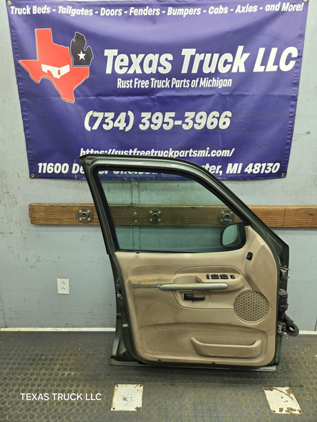 2001-2005 Ford Explorer Sport Trac LH Front Door